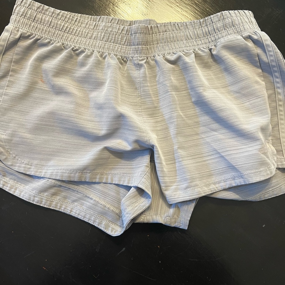Women’s med adidas shorts
